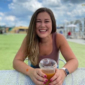 Meet your Posher, Emily